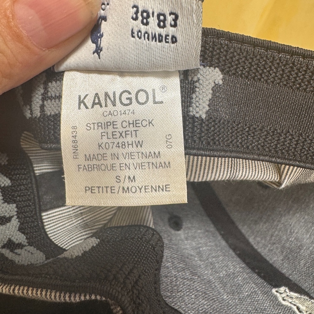 Kangol Flexfit Baseball Cap Stripe Check Gray Logo S/M - Picture 5 of 6